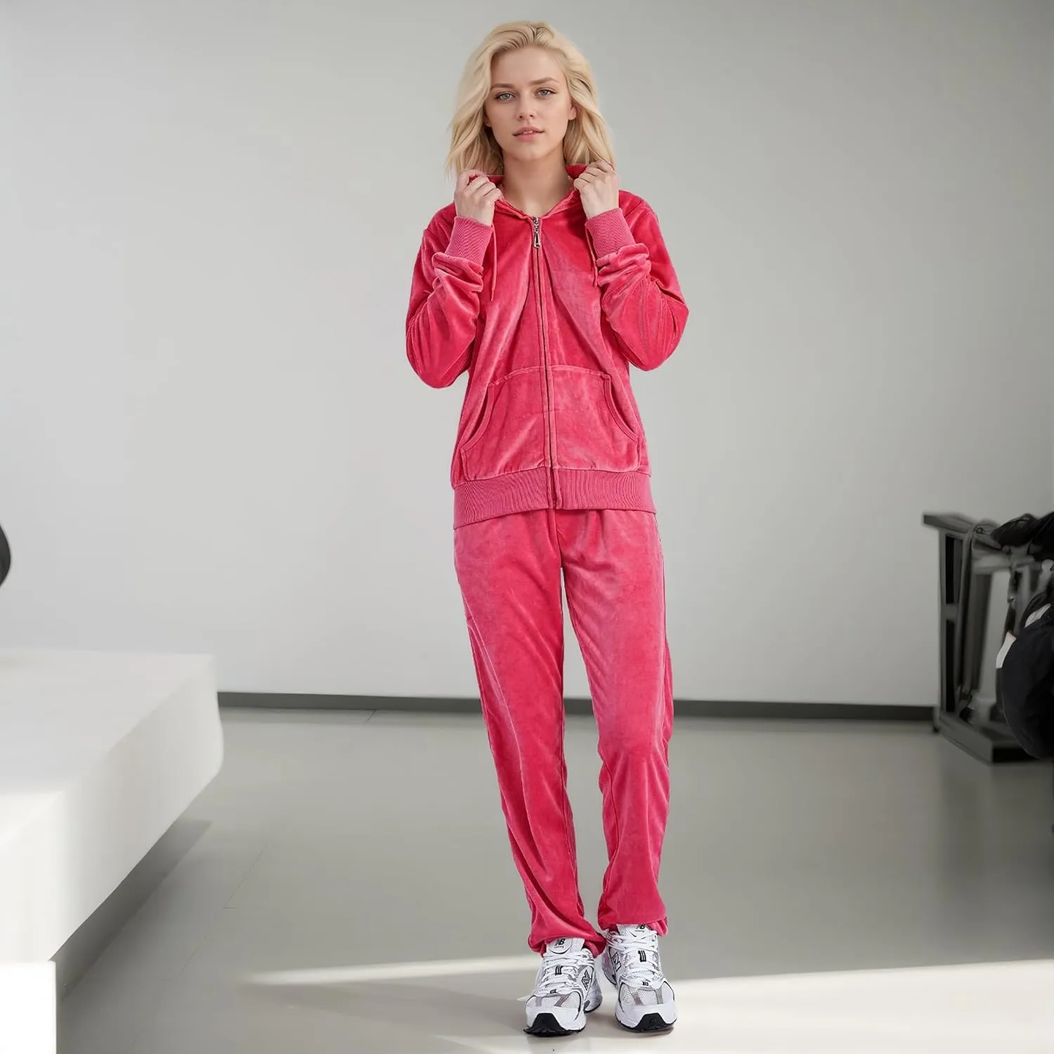 2 Piece Outfits Velour Tracksuit Womens Sweatpants and Sweatshirt Sweatsuits Set Velvet Fall Hoodies and Pants