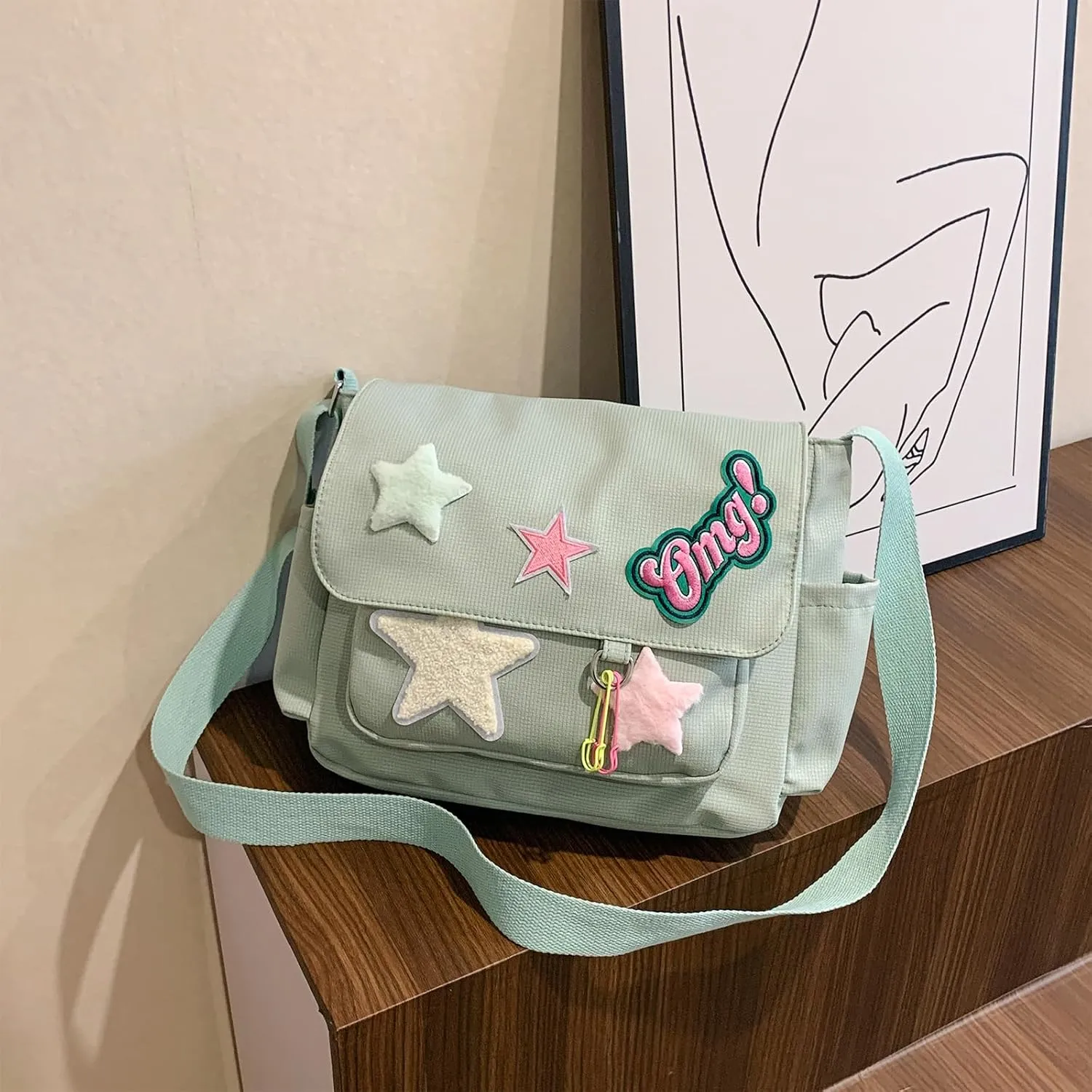 Cute Messenger Bag, Kawaii Crossbody Bag Aesthetic Purse Y2K Canvas Messenger Bag with Cute Pendant