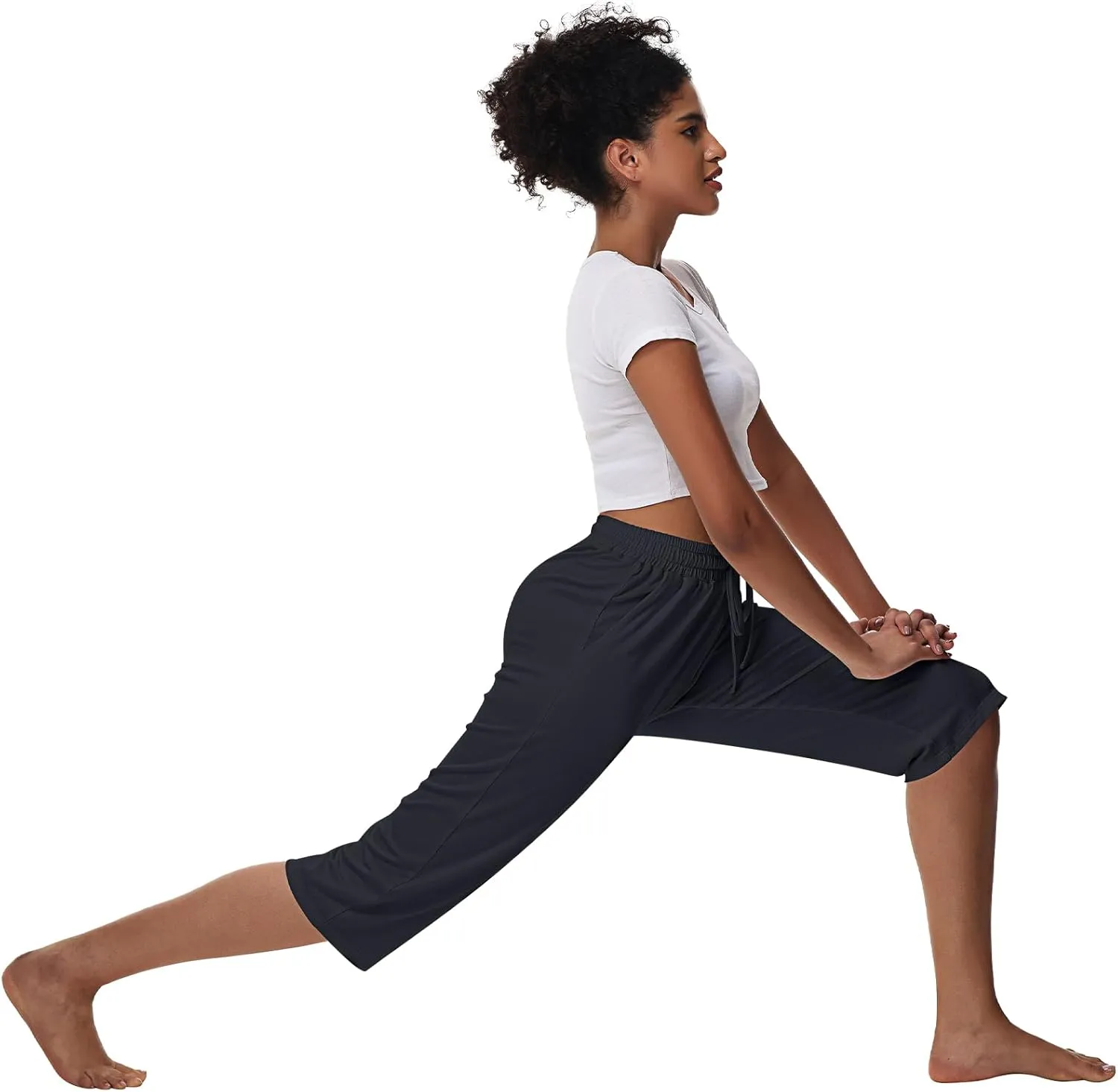 Huukeay 3 Pack Women's Capri Sweatpants, Cozy Lounge Drawstring Capris with Pockets Wide Legs Jogger Workout Yoga Pants