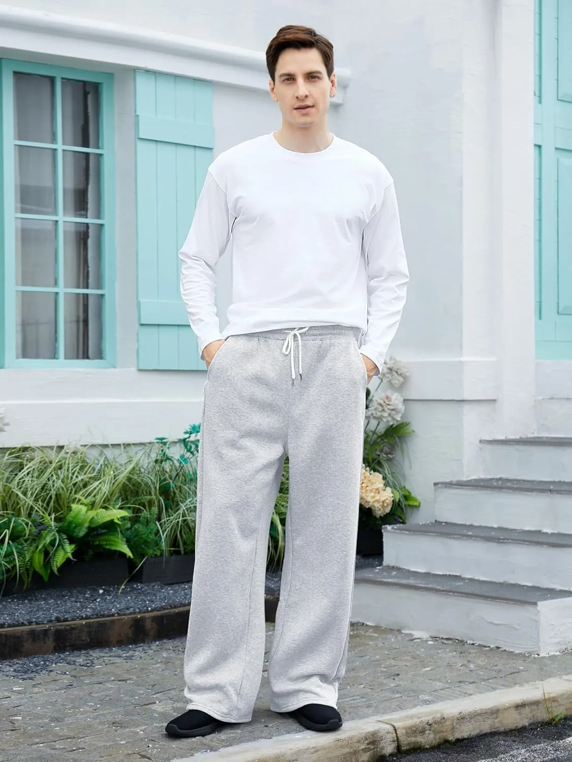 OYOANGLE Men's Drawstring Waist Straight Wide Leg Baggy Pants Workout Athletic Sweatpants with Pocket