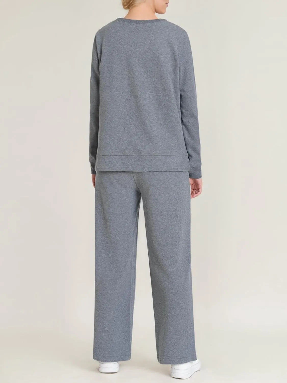 Weintee Women's Petite Sweatsuits Side Slit Sweatshirt and Sweatpants Sets Wide Leg Jogging Suits