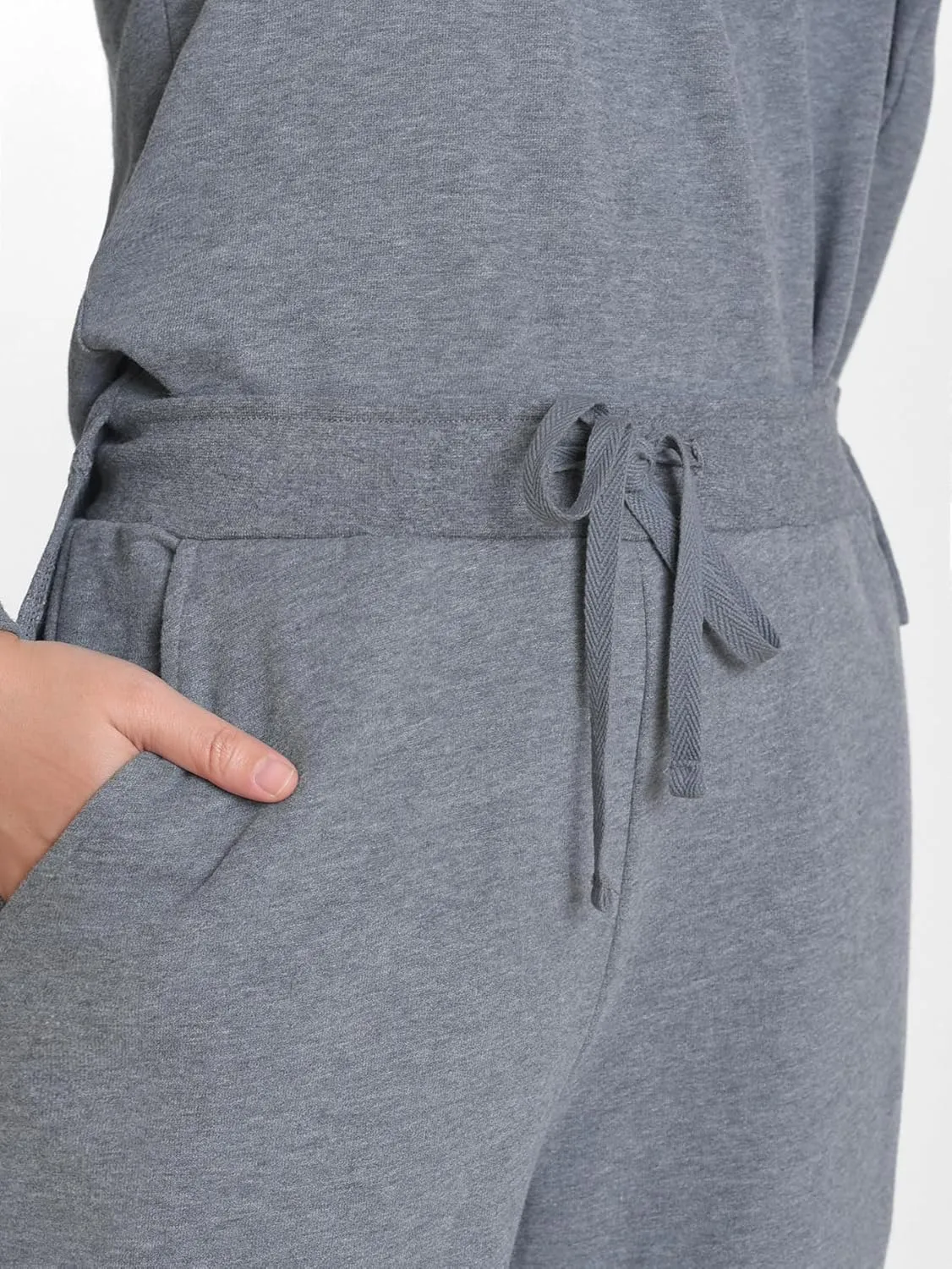 Weintee Women's Petite Sweatsuits Side Slit Sweatshirt and Sweatpants Sets Wide Leg Jogging Suits