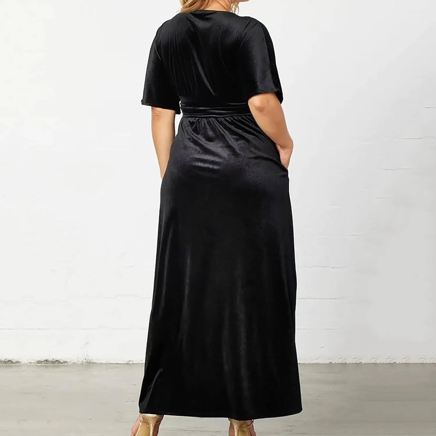 Womens Plus Size Short Sleeve Flowy Midi Dresses Summer Casual V Neck Dress Solid Cocktail Party Dress with Pockets